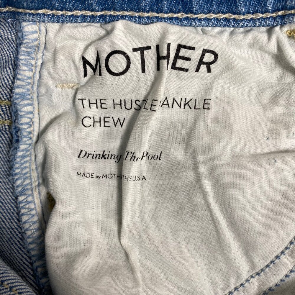 Mother The Hustler Ankle Chew Jeans Distressed Drinking By The Pool 25 - Picture 14 of 16